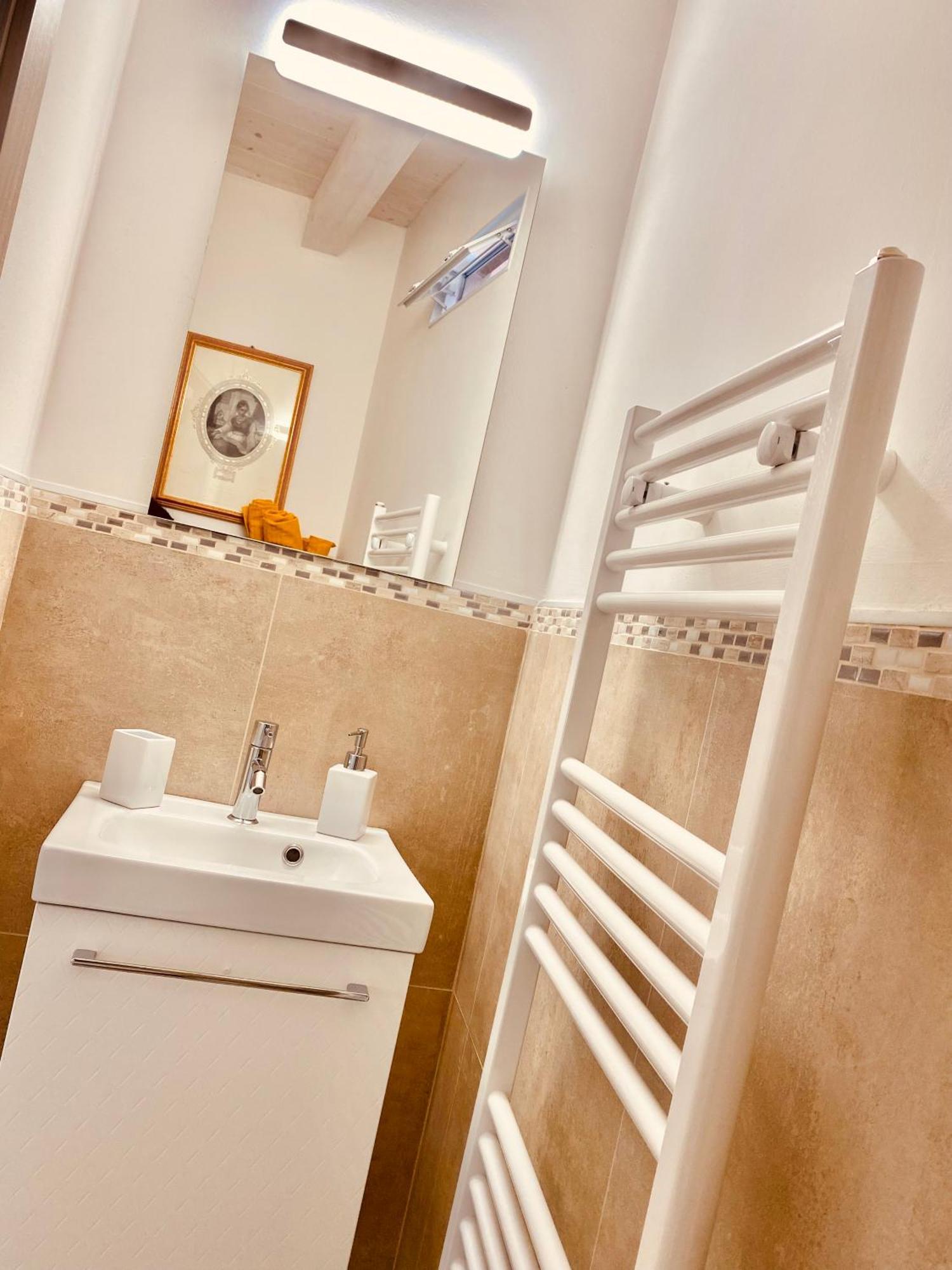 Casabella Chioggia Casa Indipendente Con Corte Exteriör bild