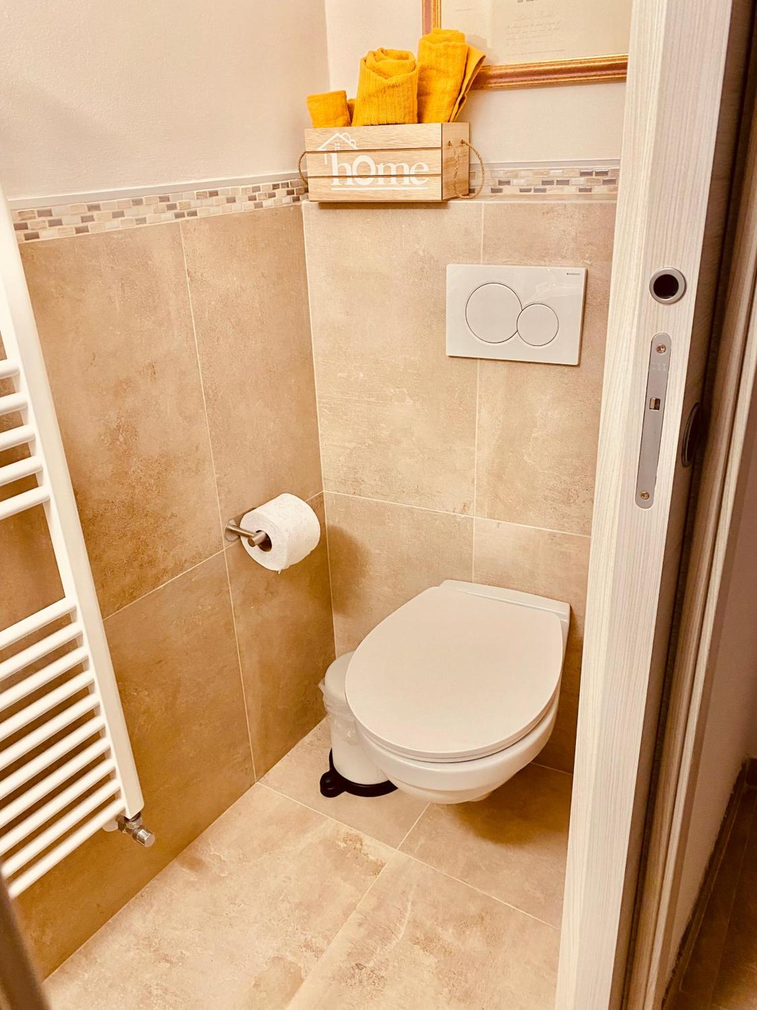 Casabella Chioggia Casa Indipendente Con Corte Exteriör bild