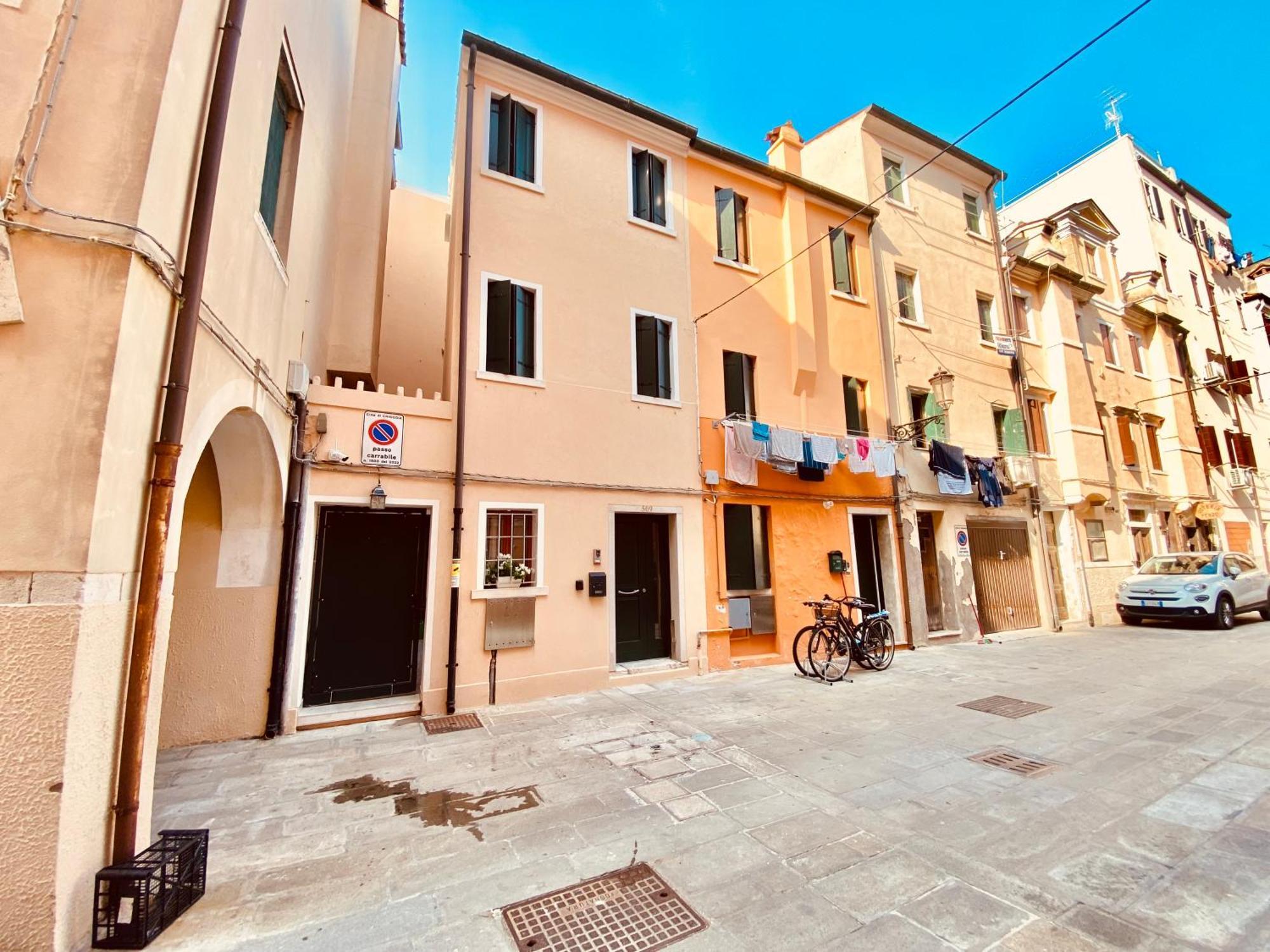 Casabella Chioggia Casa Indipendente Con Corte Exteriör bild