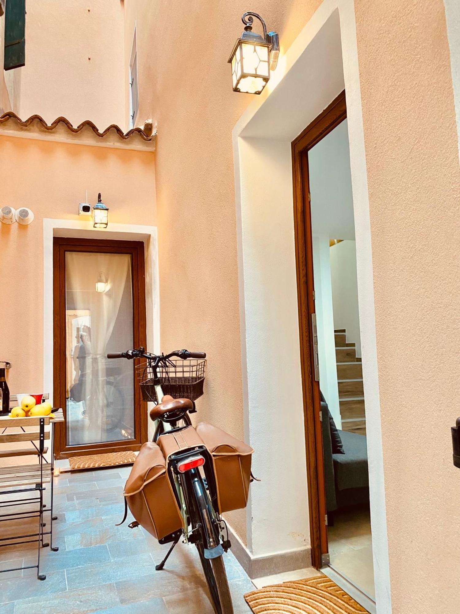 Casabella Chioggia Casa Indipendente Con Corte Exteriör bild