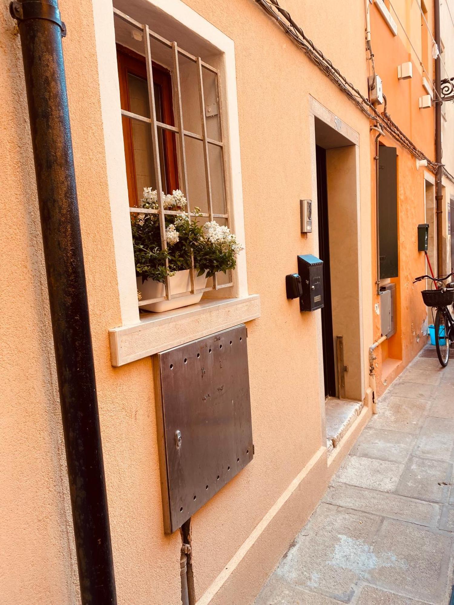 Casabella Chioggia Casa Indipendente Con Corte Exteriör bild